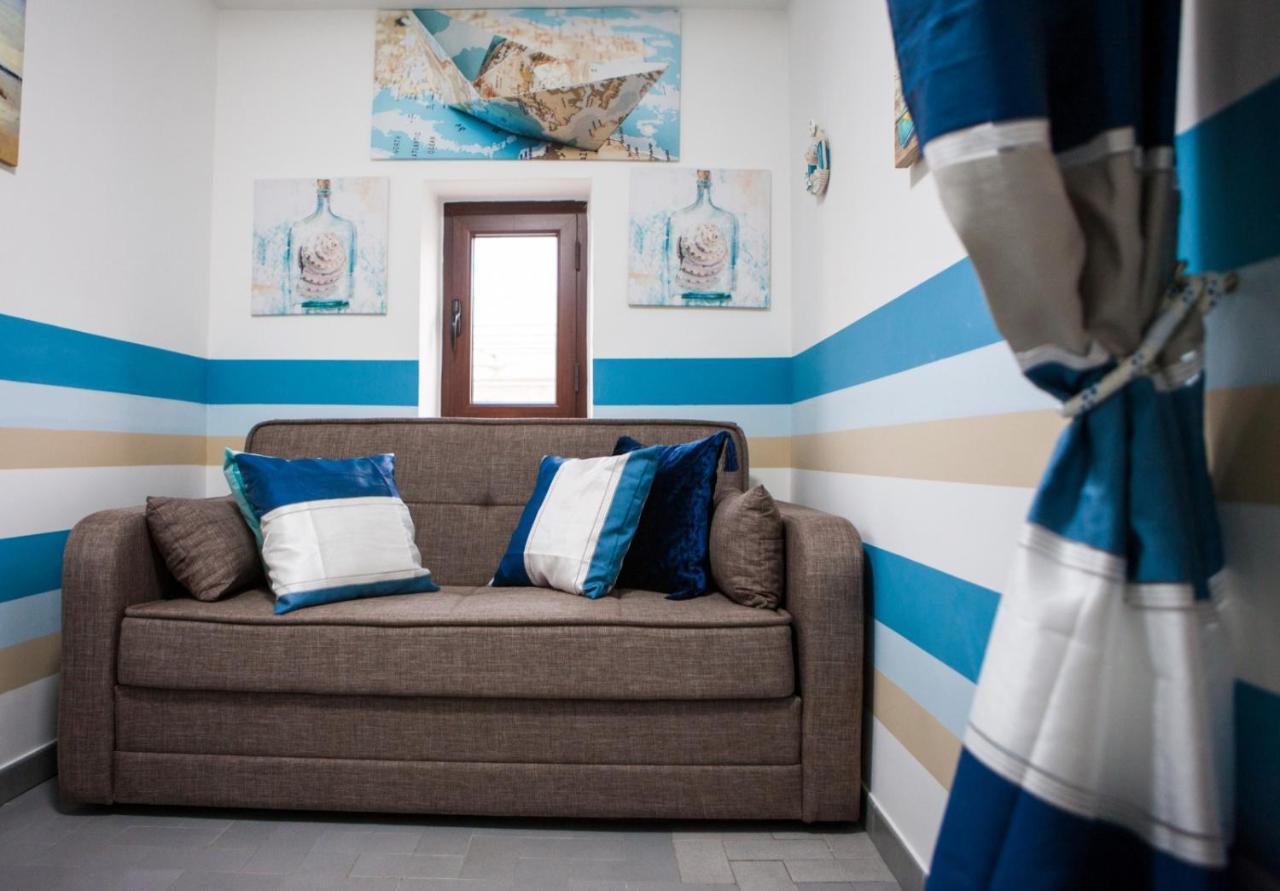 Casa Vacanze Terrasini Duomo エクステリア 写真